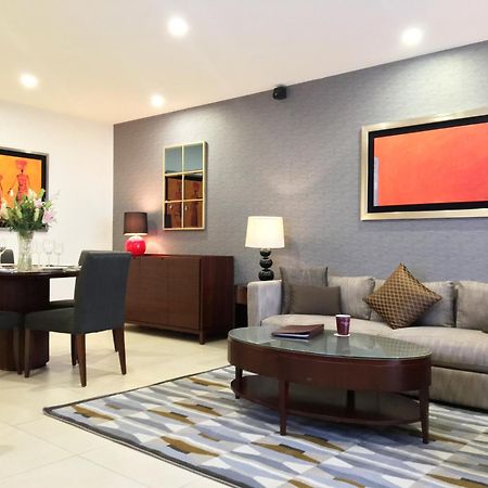 Oakwood Residence Шанхай Екстериор снимка