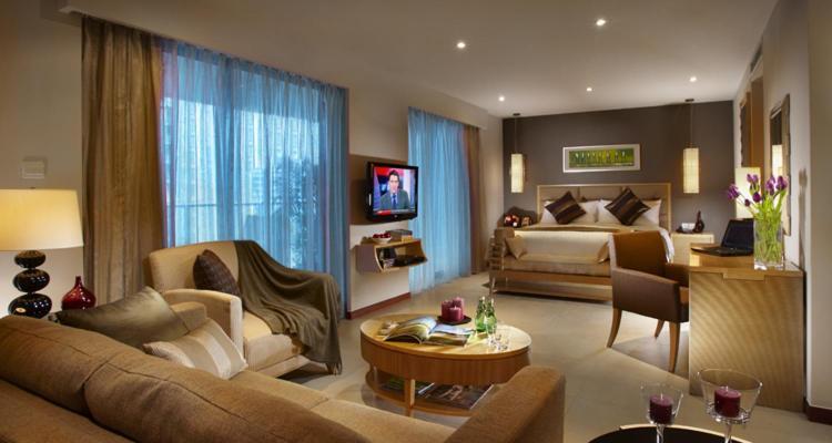 Oakwood Residence Шанхай Екстериор снимка