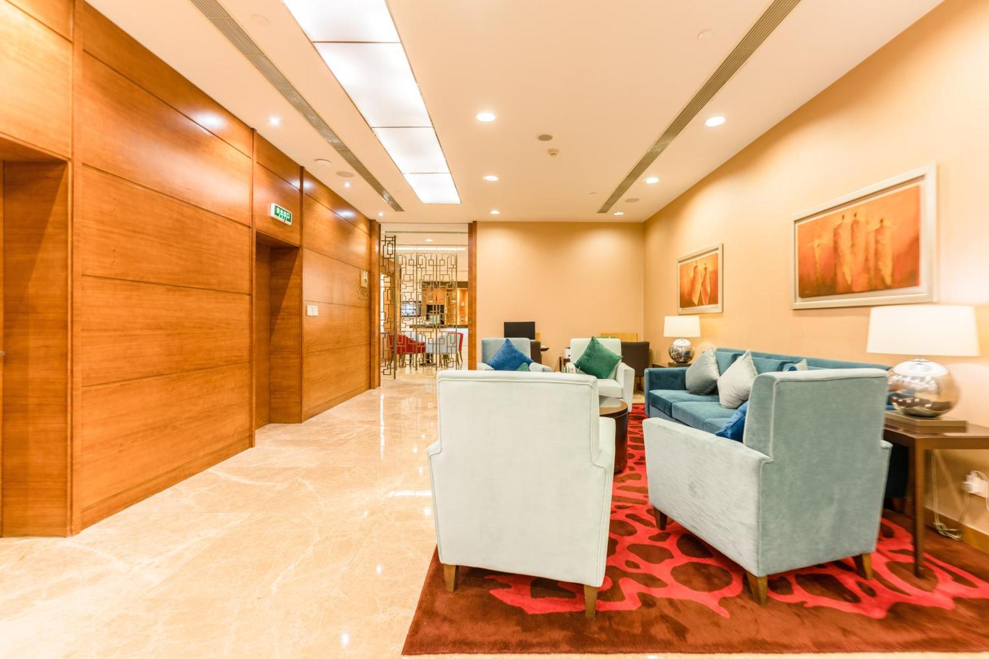 Oakwood Residence Шанхай Екстериор снимка