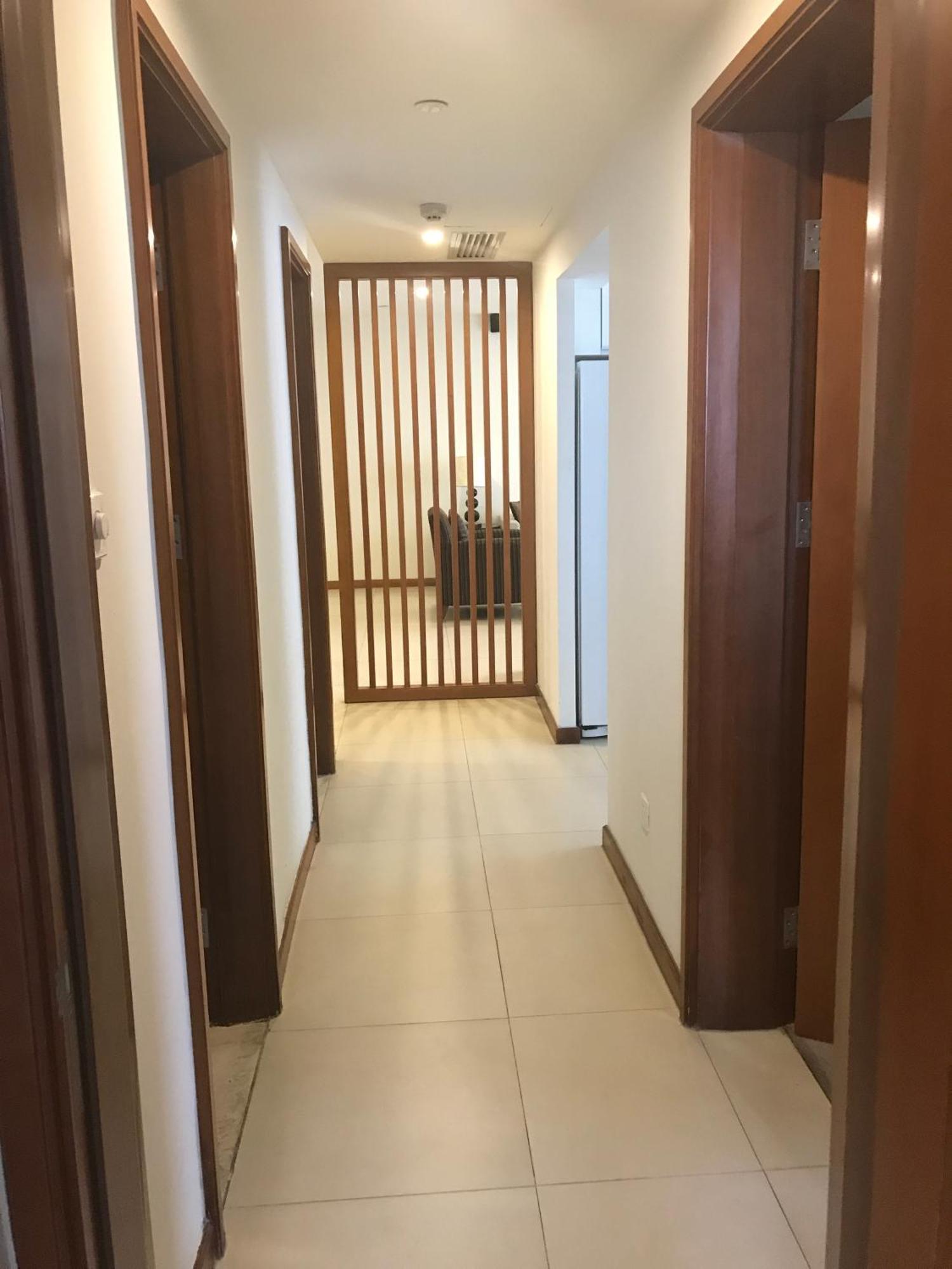 Oakwood Residence Шанхай Екстериор снимка