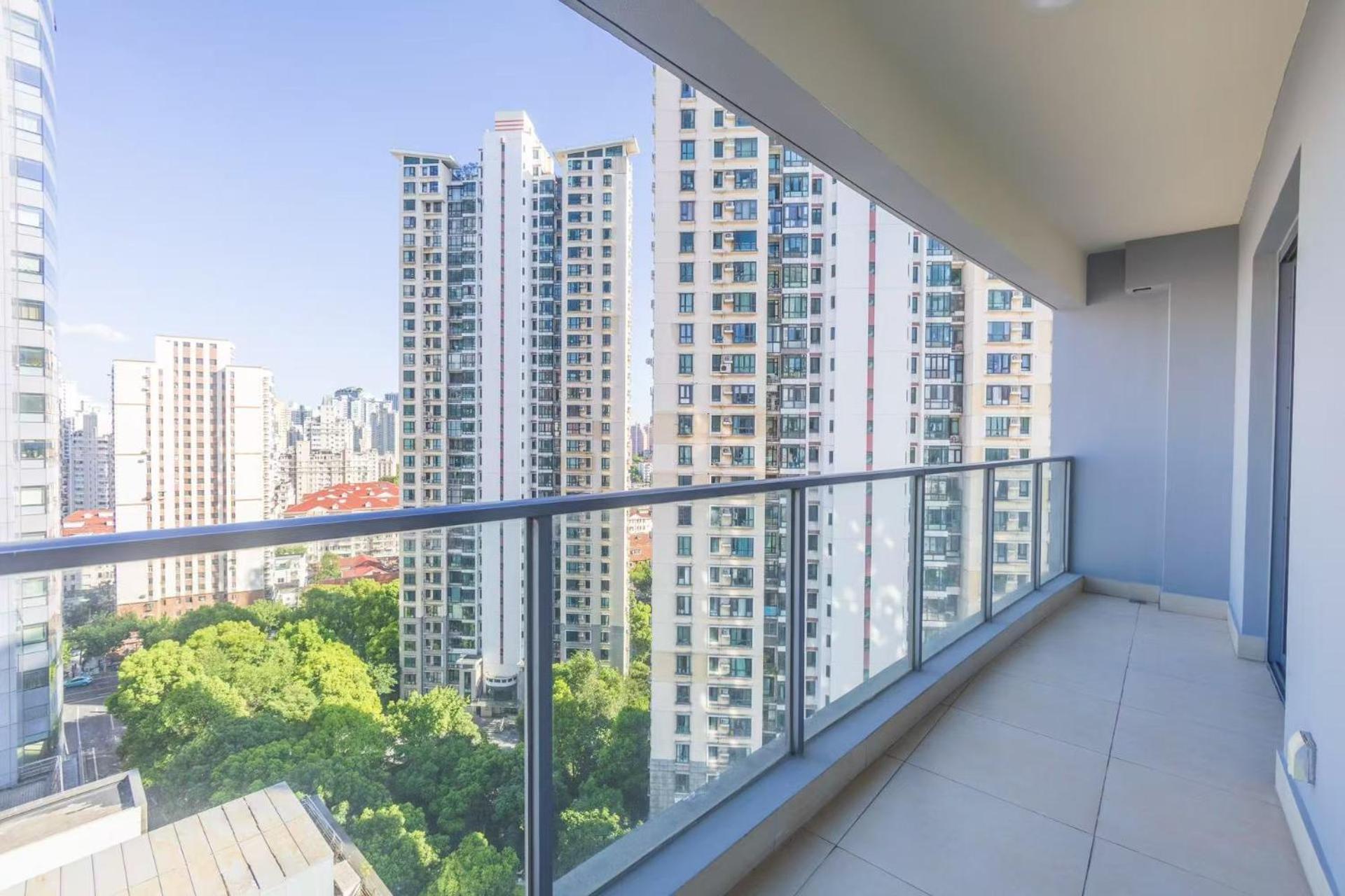 Oakwood Residence Шанхай Екстериор снимка